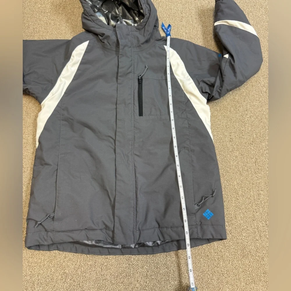Columbia: Kids Omni Heat Gray / Ivory Insulated Hooded Winter Jacket, Size 10/12